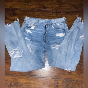 American eagle ripped mom jeans